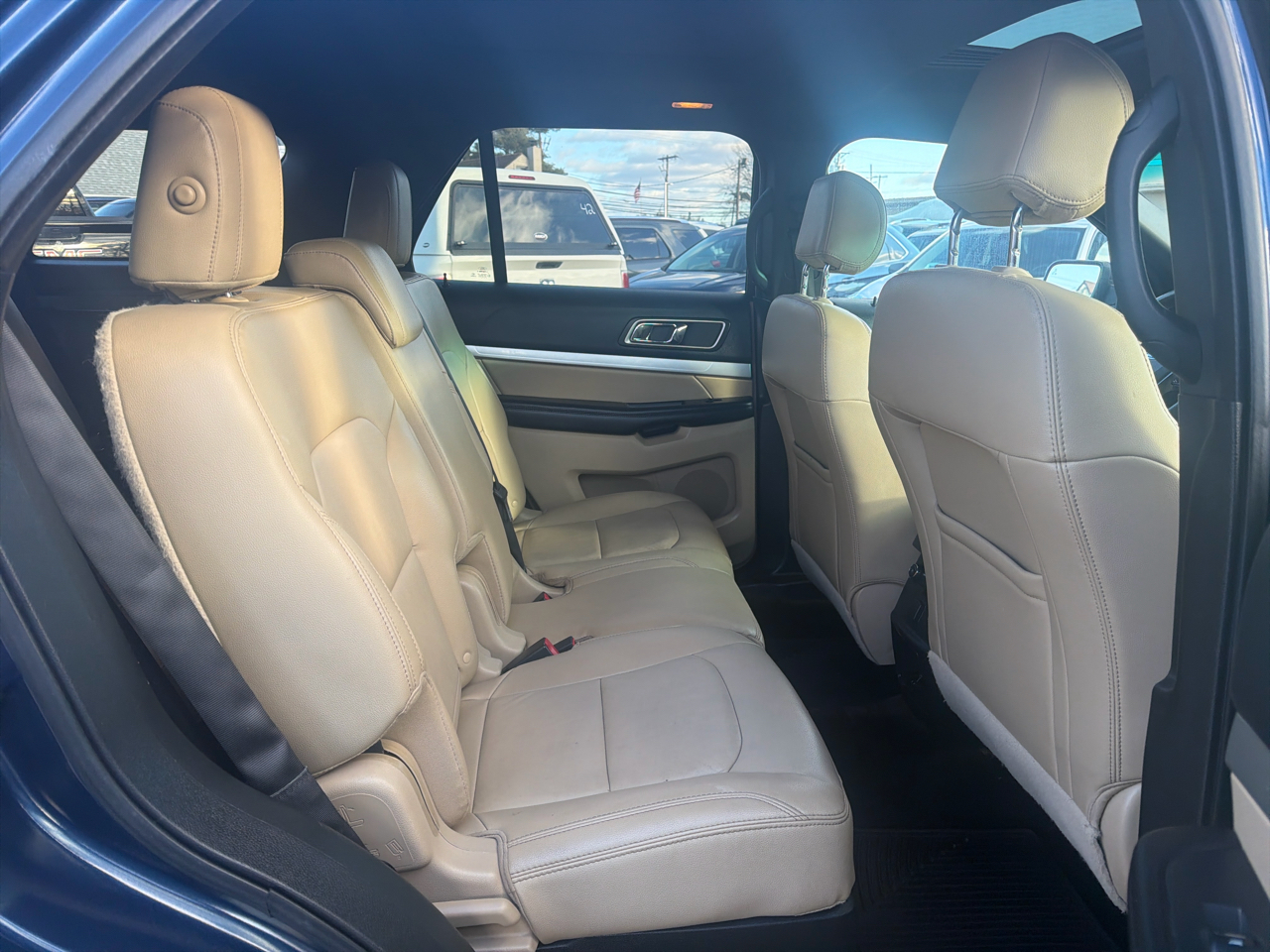 Ford Explorer XLT FWD 2016