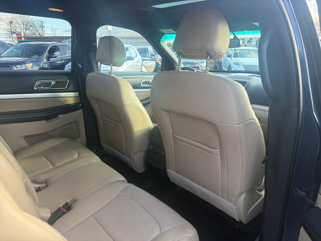 Ford Explorer XLT FWD 2016