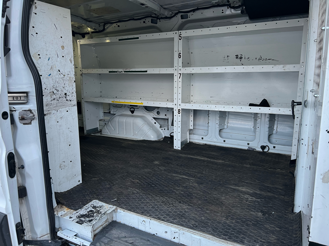 Ford Transit 150 Van Low Roof w/Sliding Pass. 130-in. WB 2016