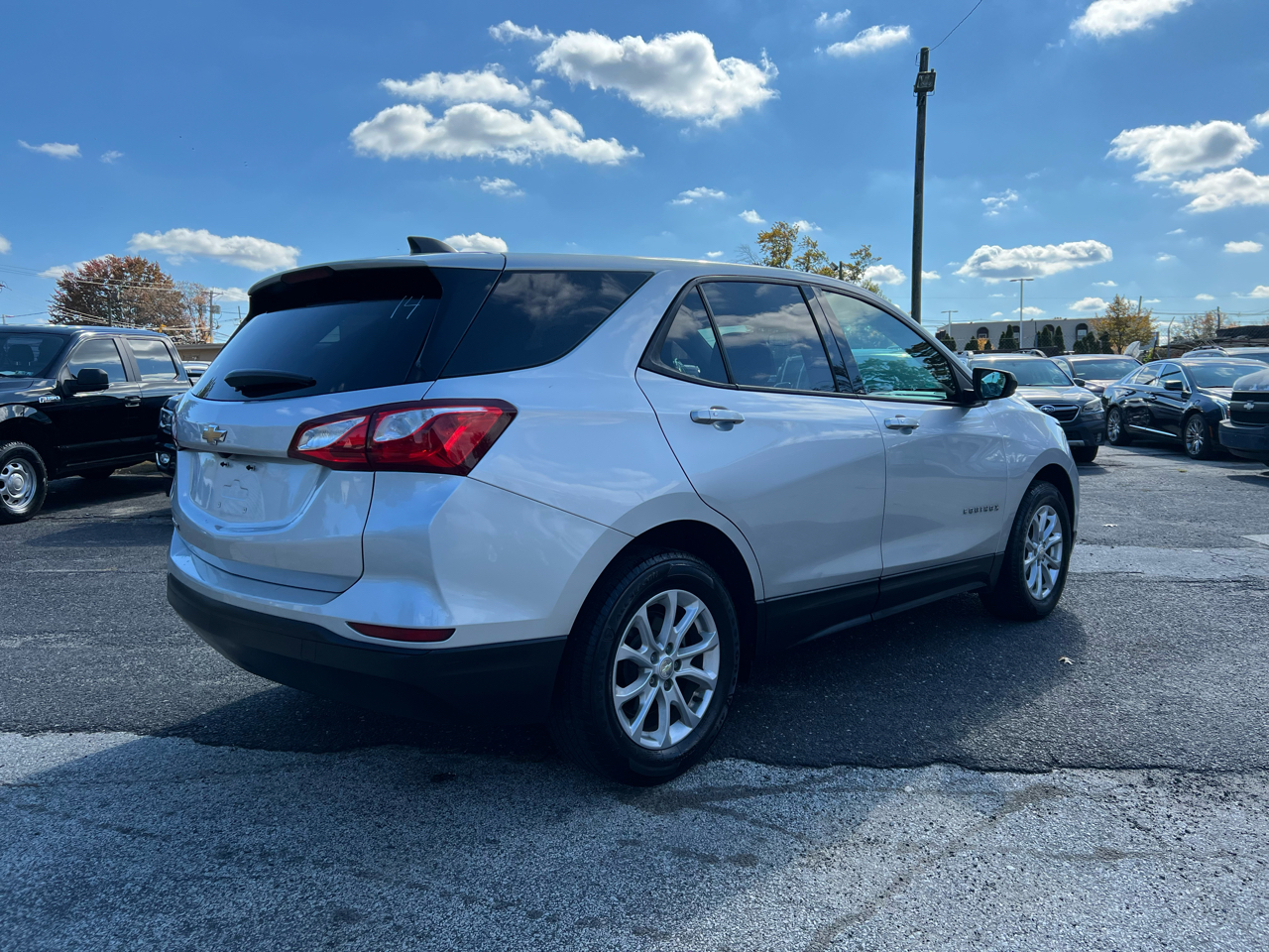 Chevrolet Equinox LS 2WD 2019 Chevrolet Equinox LS 2WD 2019