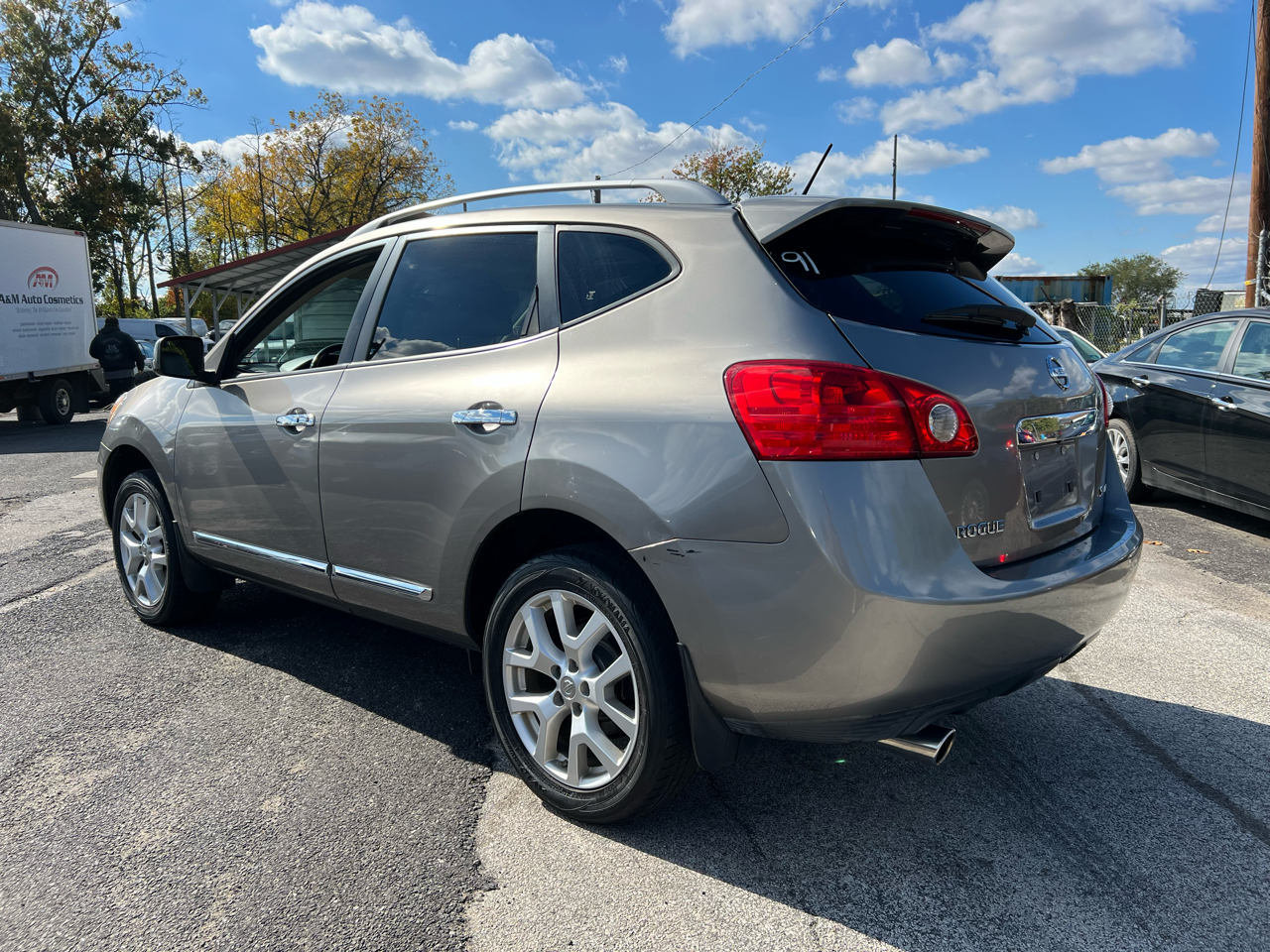 Nissan Rogue S AWD 2011 Nissan Rogue S AWD 2011