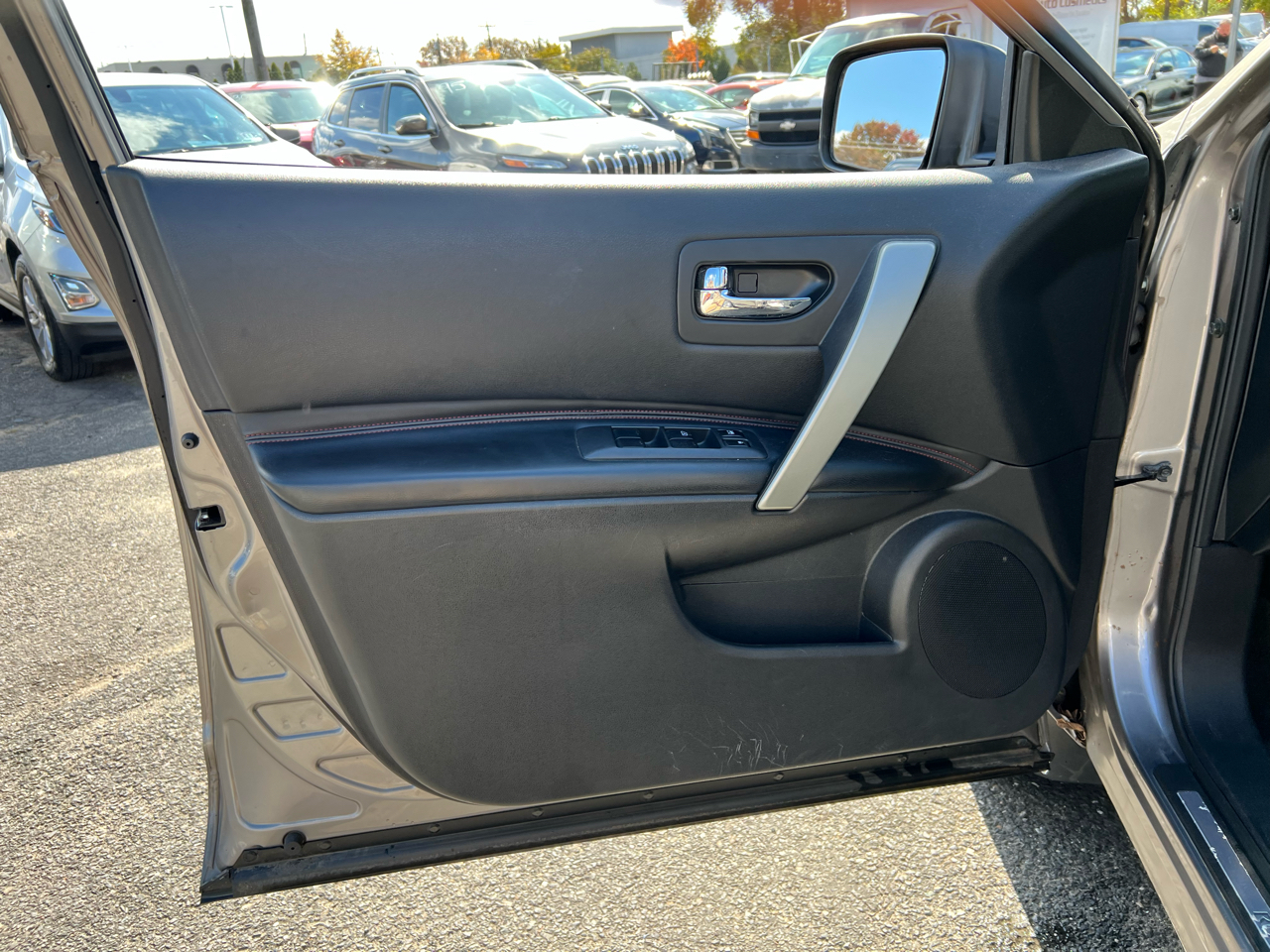 Nissan Rogue S AWD 2011 Nissan Rogue S AWD 2011