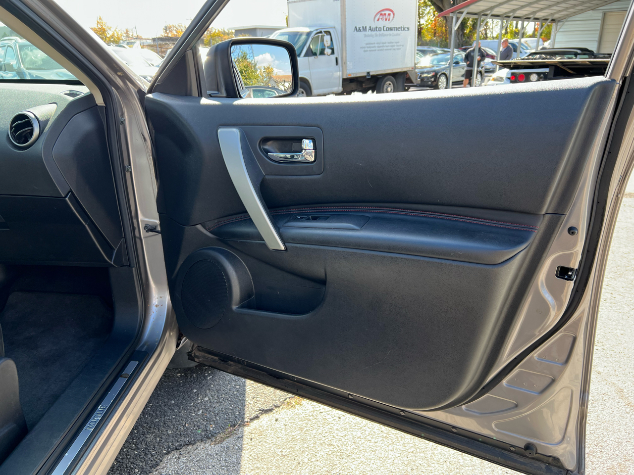 Nissan Rogue S AWD 2011 Nissan Rogue S AWD 2011