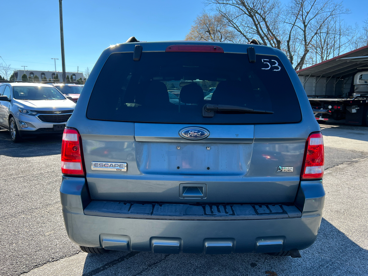 2010 Ford Escape XLT photo 3