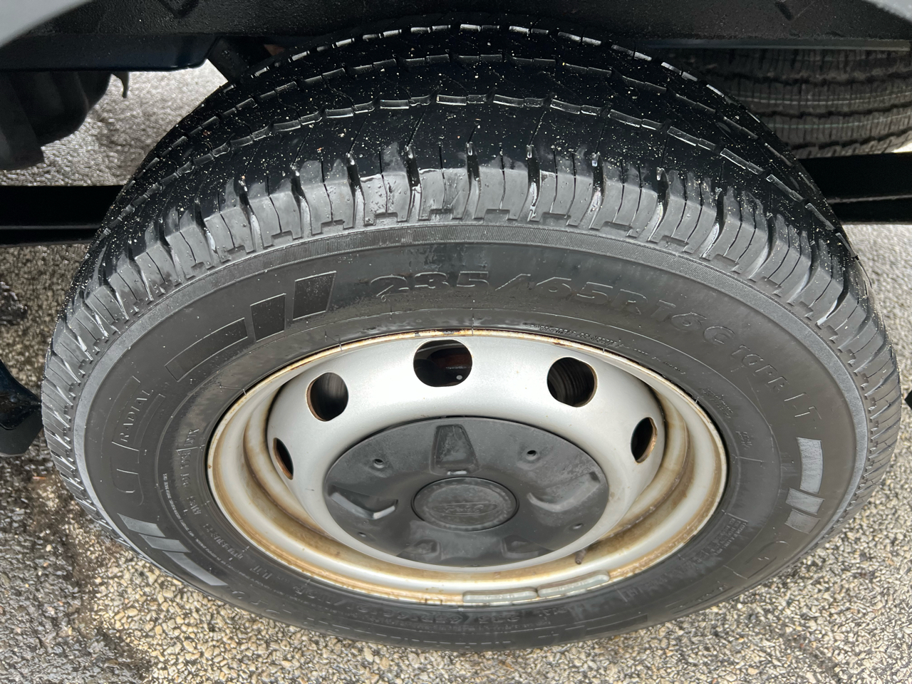 Ford Transit 150 Van Med. Roof w/Sliding Pass. 130-in. WB 2018