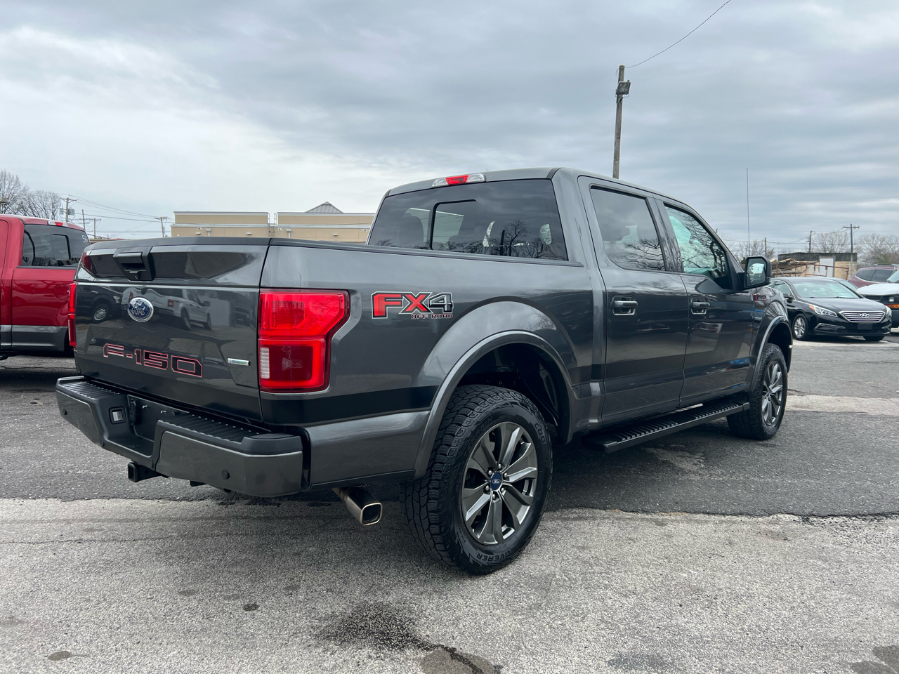Ford F-150 4WD SuperCab 145" XLT 2018