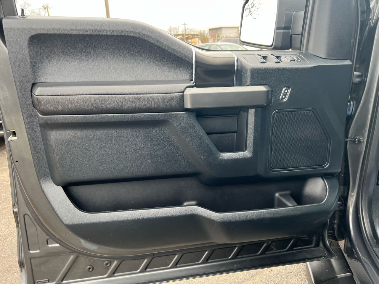 Ford F-150 4WD SuperCab 145" XLT 2018