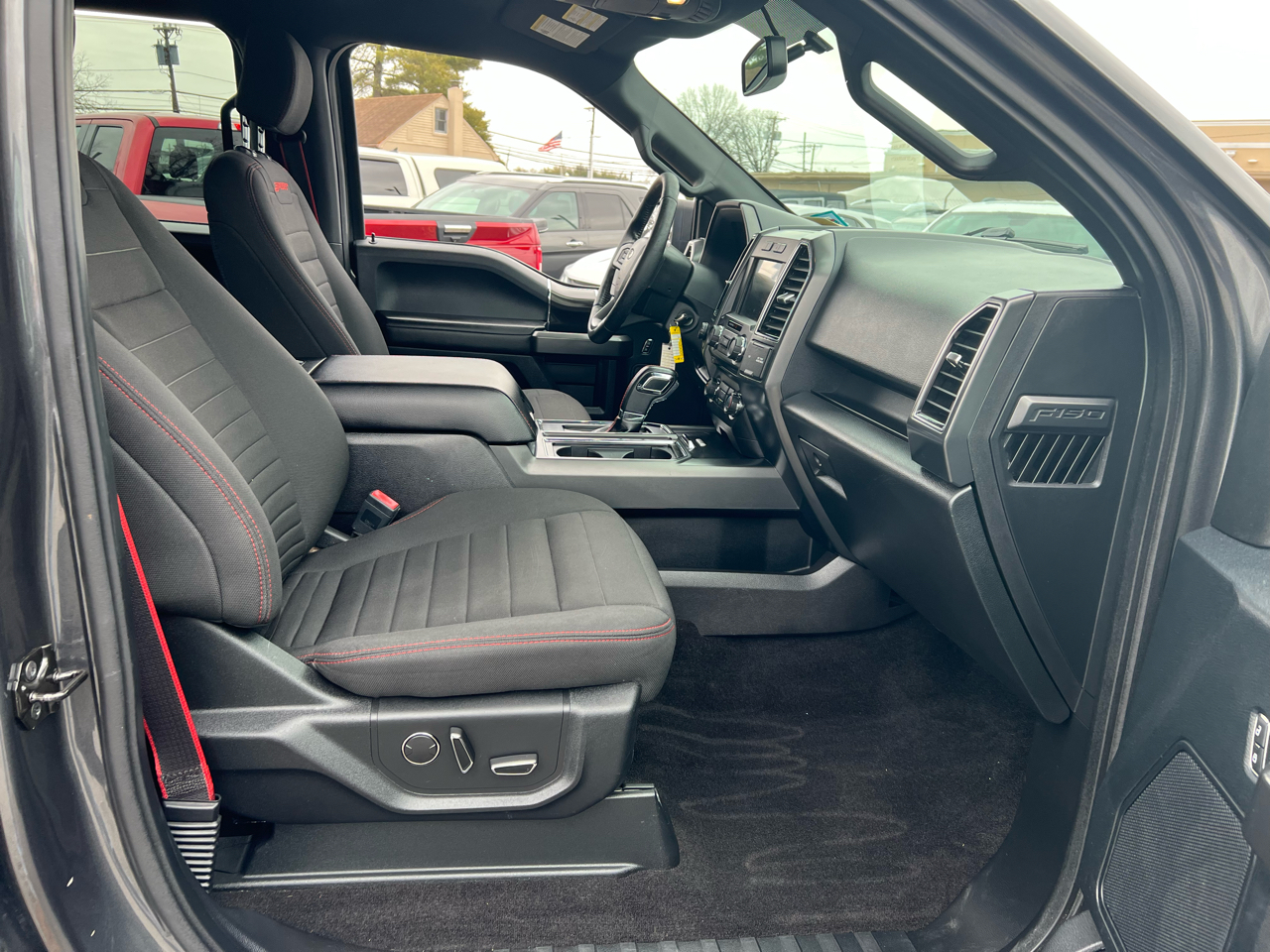 Ford F-150 4WD SuperCab 145" XLT 2018