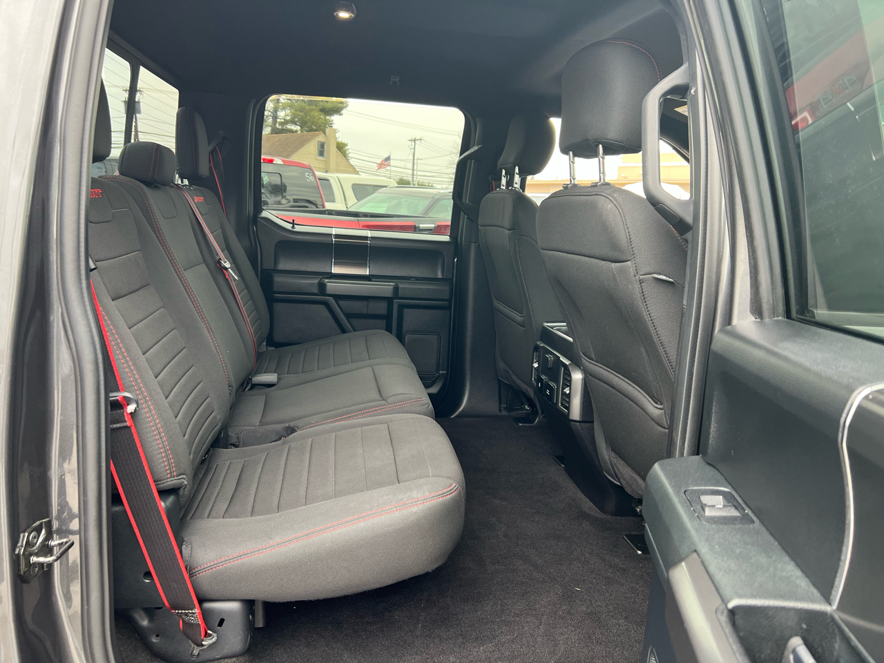 Ford F-150 4WD SuperCab 145" XLT 2018