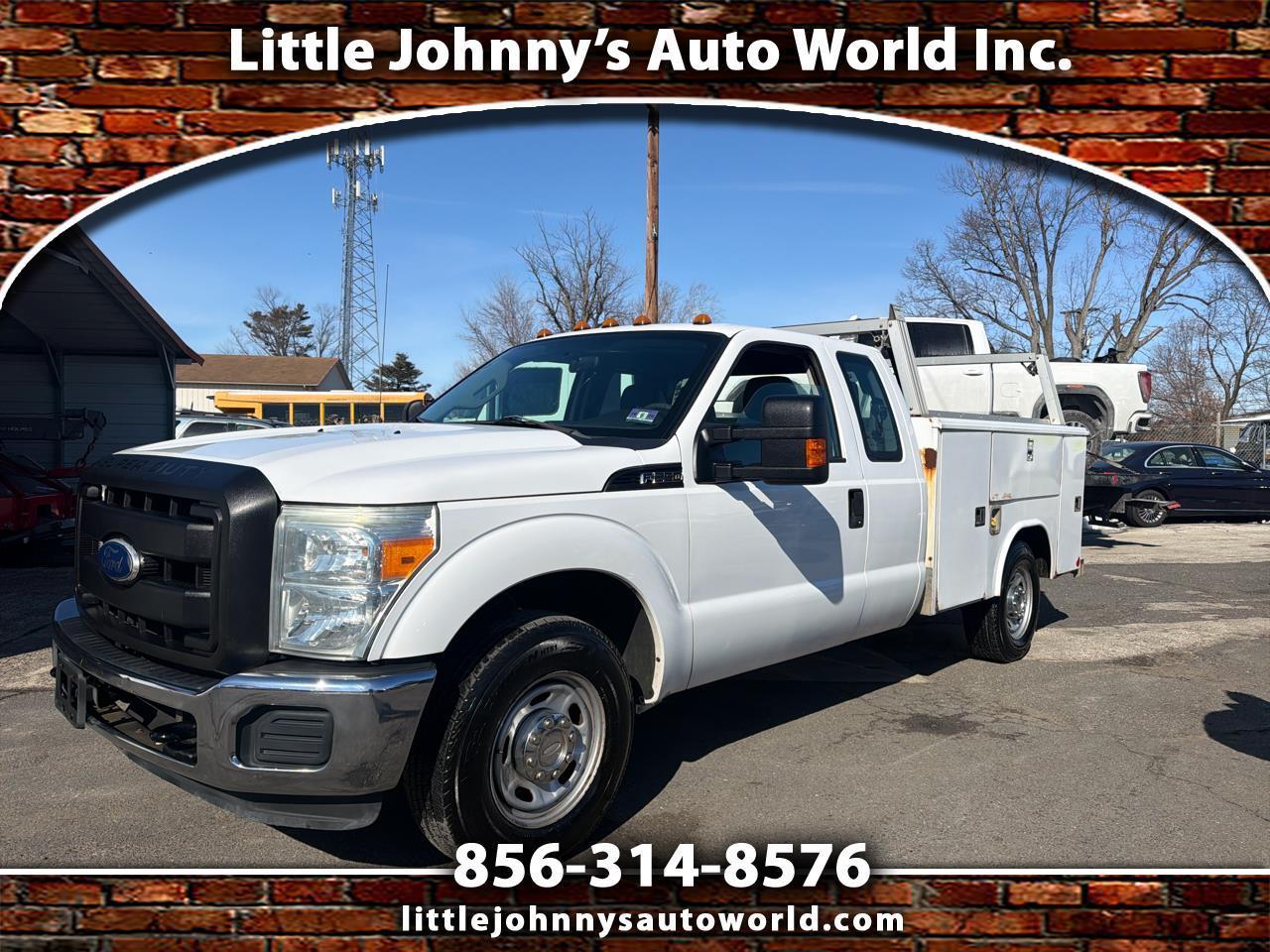 2011 Ford F-250 SD XLT SuperCab Long Bed 2WD