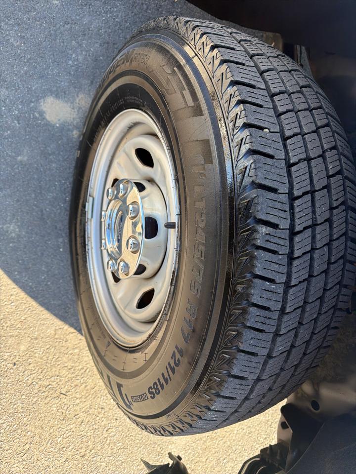 Ford F-250 SD XLT SuperCab Long Bed 2WD 2011