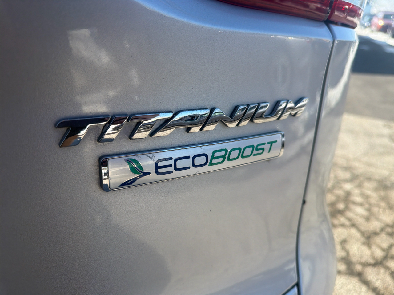 Ford Escape Titanium FWD 2016