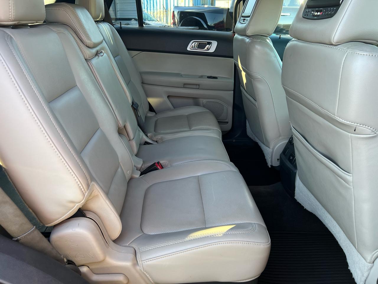 Ford Explorer Limited 4WD 2012