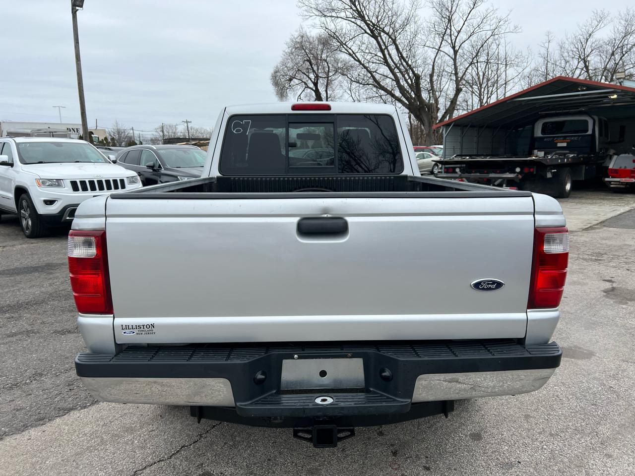 Ford Ranger 2WD 2dr SuperCab 126" XLT 2004