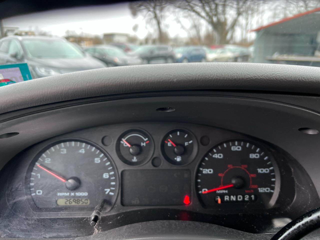 Ford Ranger 2WD 2dr SuperCab 126" XLT 2004