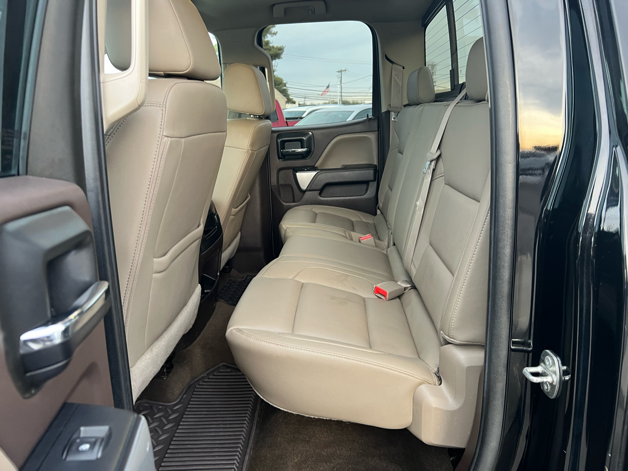 Chevrolet Silverado 1500 4WD Double Cab 143.5" LTZ w/1LZ 2016