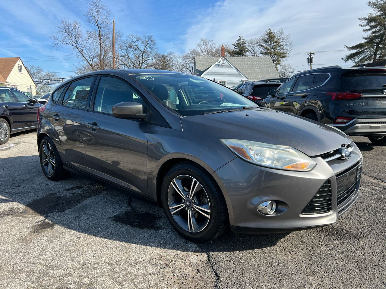 Ford Focus SE 2012