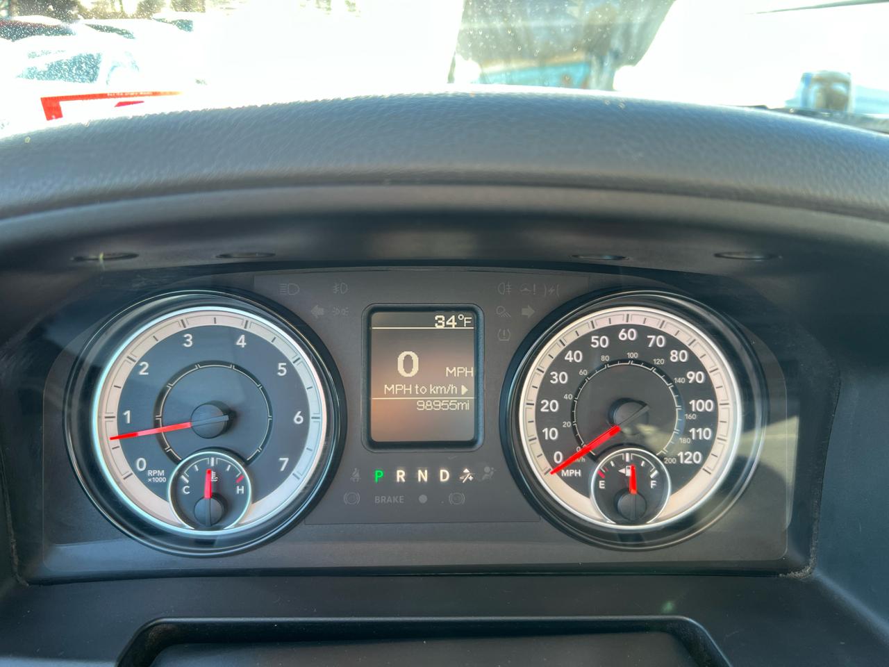 RAM 1500 2WD Reg Cab 140.5" ST 2018