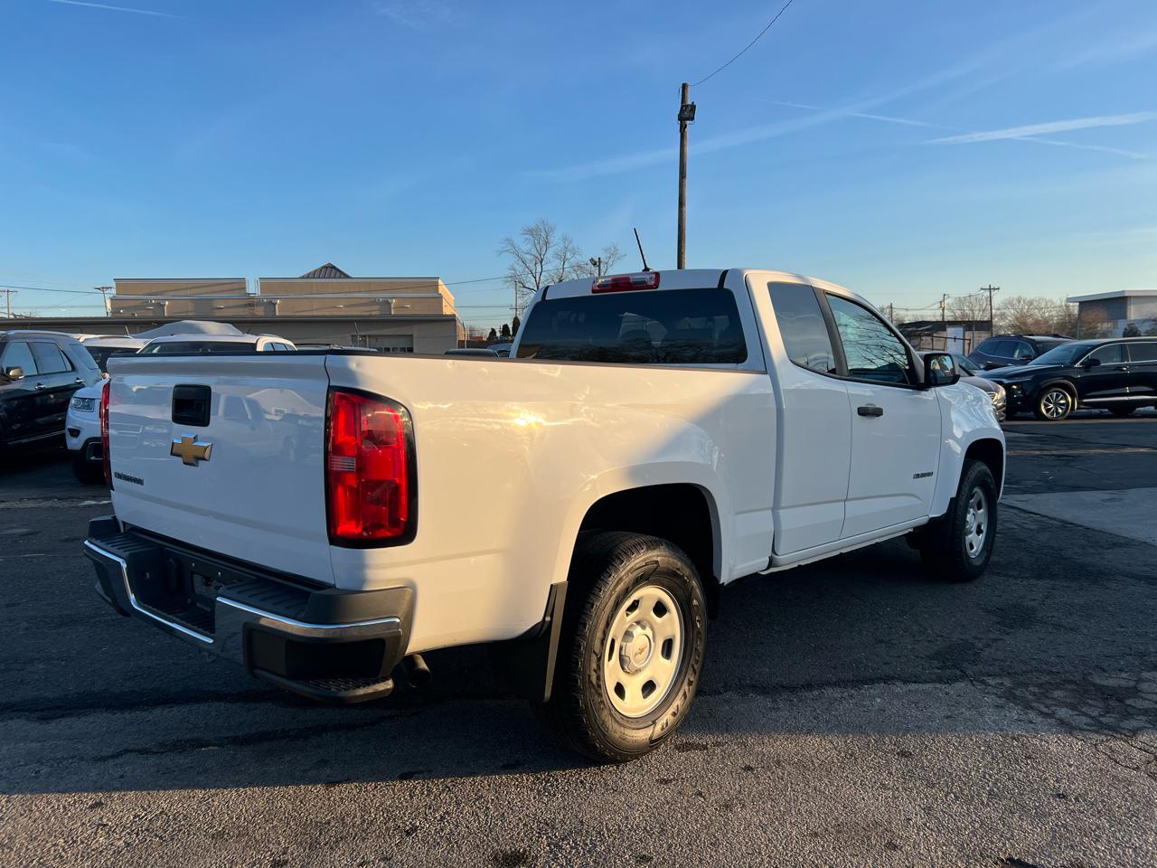 Chevrolet Colorado 2WD Ext Cab 128.3" WT 2020