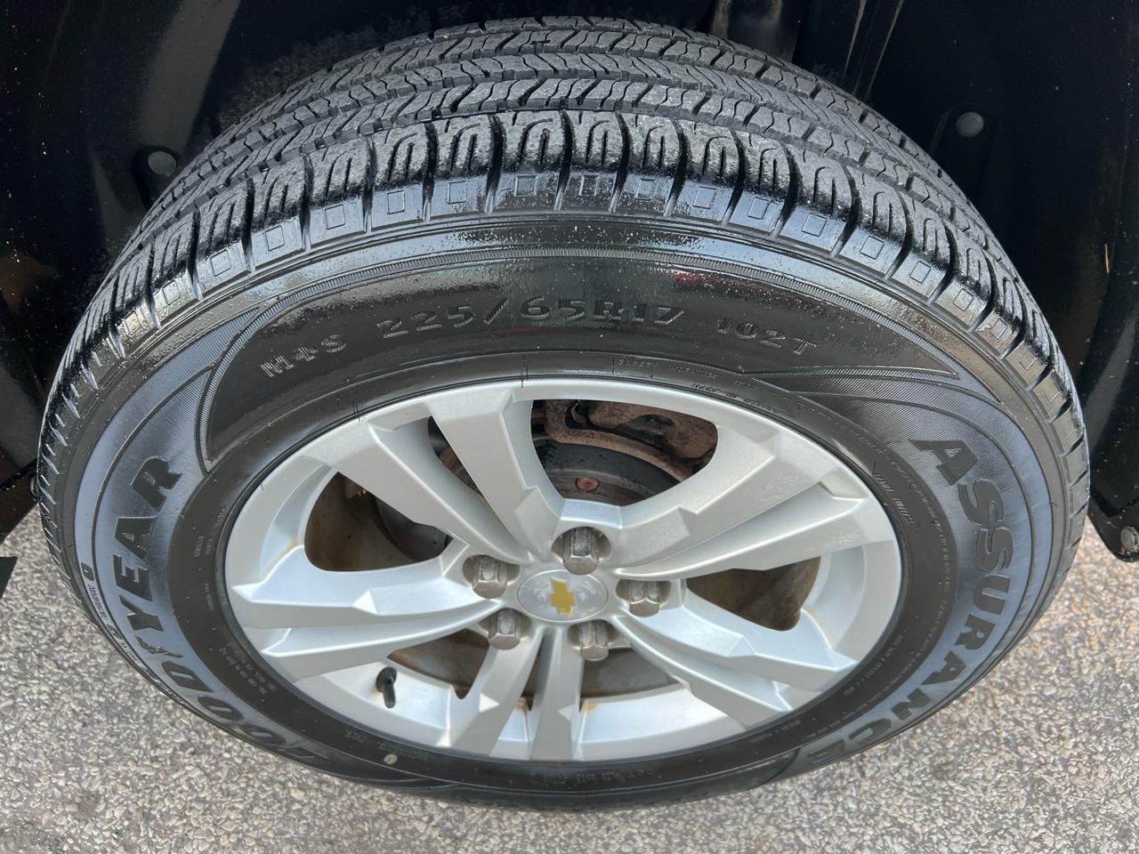 Chevrolet Equinox 1LT 2WD 2012