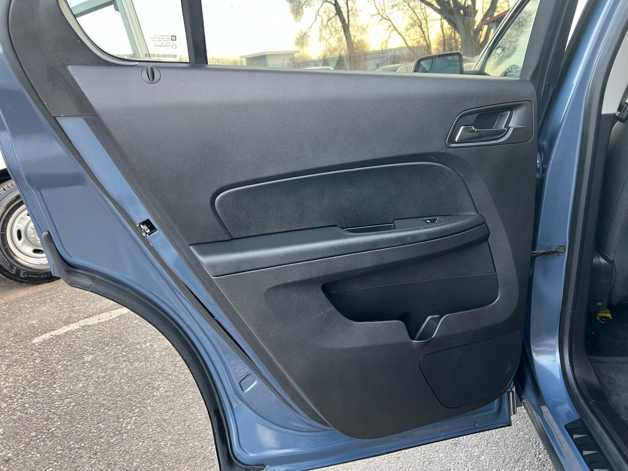 Chevrolet Equinox 1LT 2WD 2012