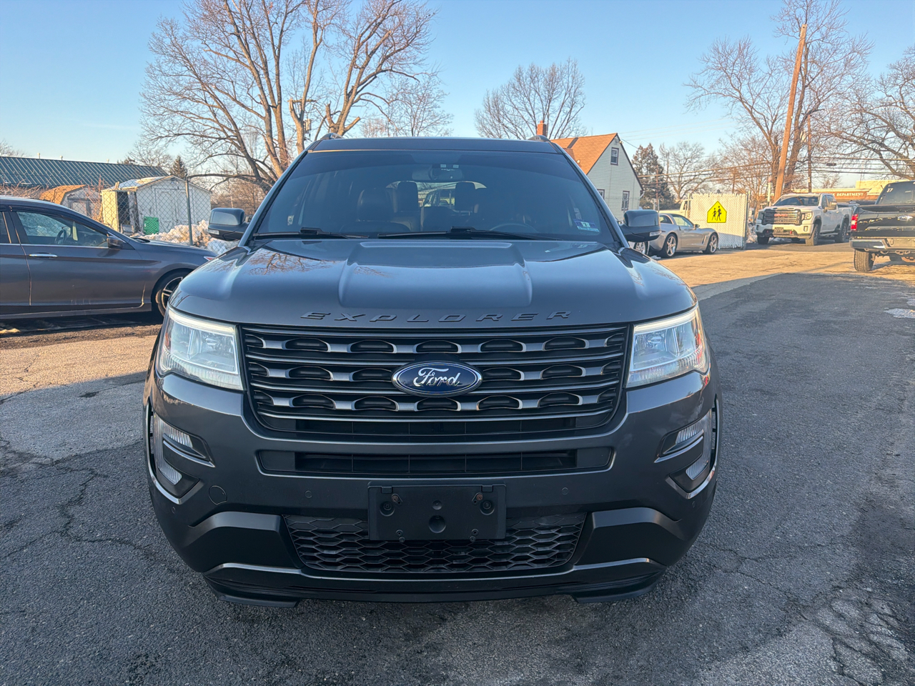 Ford Explorer 4dr XLT 4WD 2017