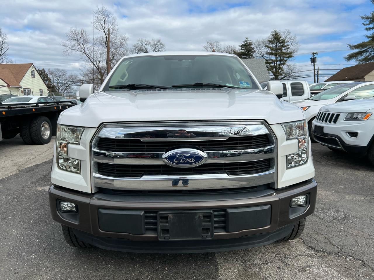 Ford F-150 2WD SuperCab 145" Lariat 2016