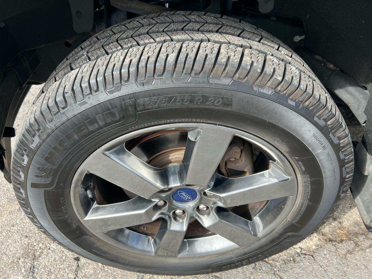 Ford F-150 2WD SuperCab 145" Lariat 2016