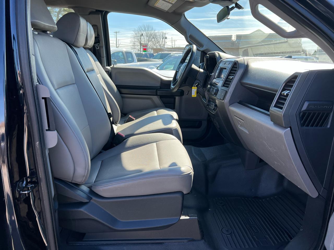 Ford F-250 SD XL SuperCab Long Bed 2WD 2022