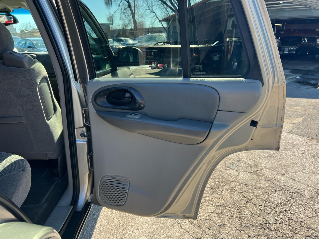 Chevrolet TrailBlazer LS 4WD 2002