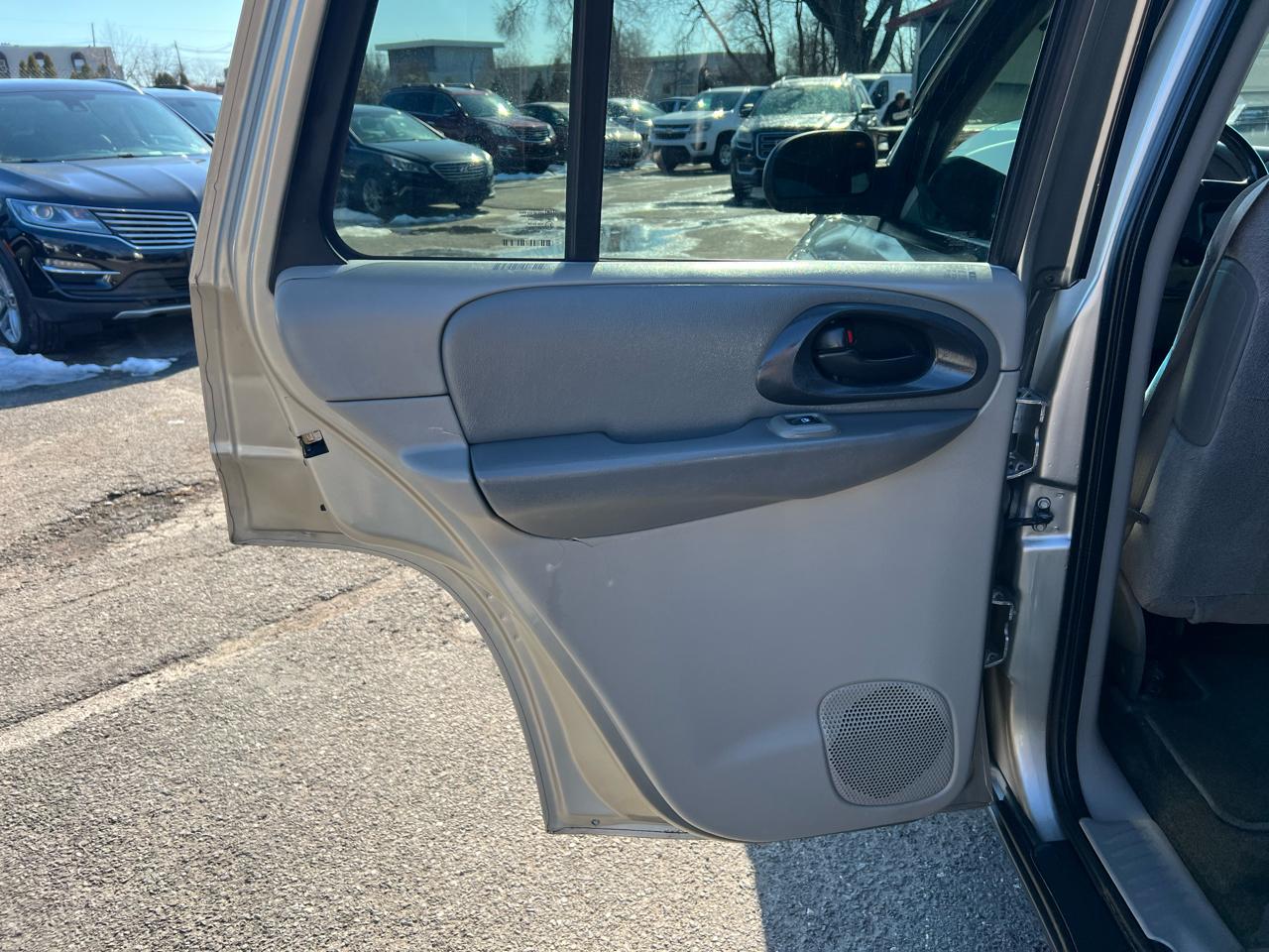 Chevrolet TrailBlazer LS 4WD 2002