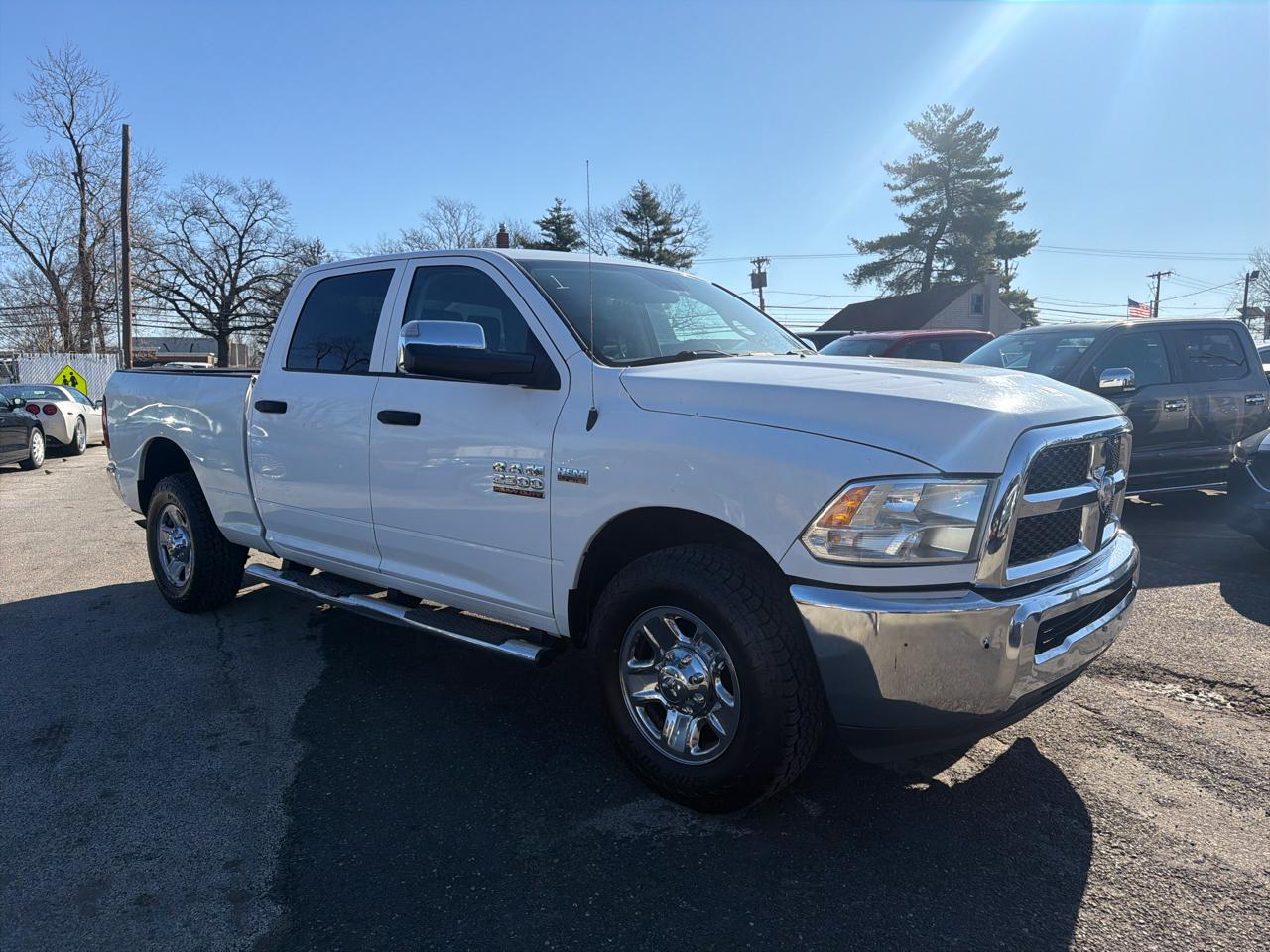RAM 2500 Tradesman Crew Cab SWB 2WD 2015