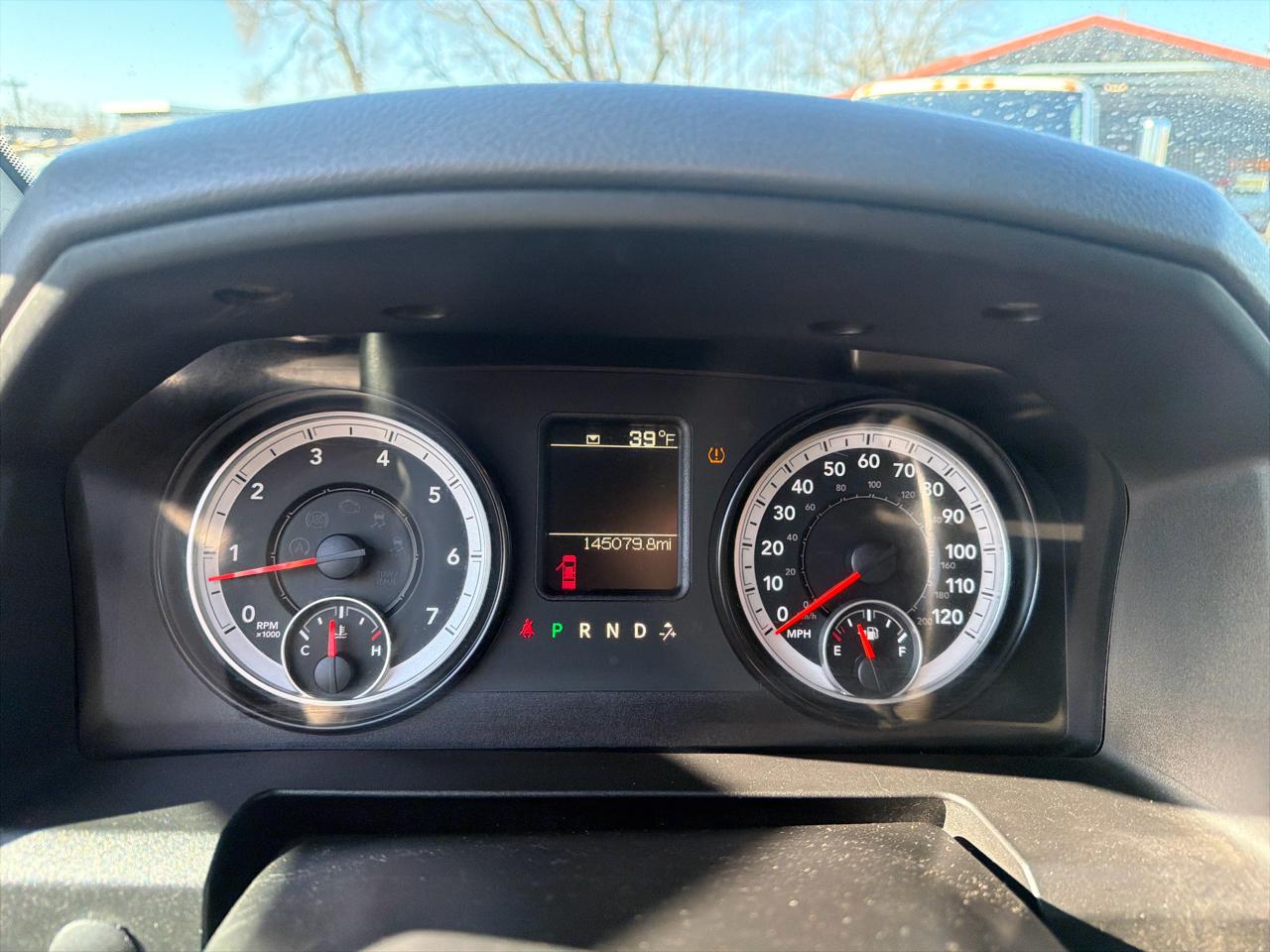 RAM 2500 Tradesman Crew Cab SWB 2WD 2015