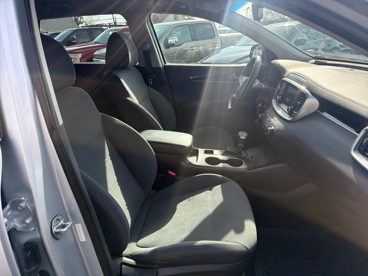 Kia Sorento LX 2WD 2019