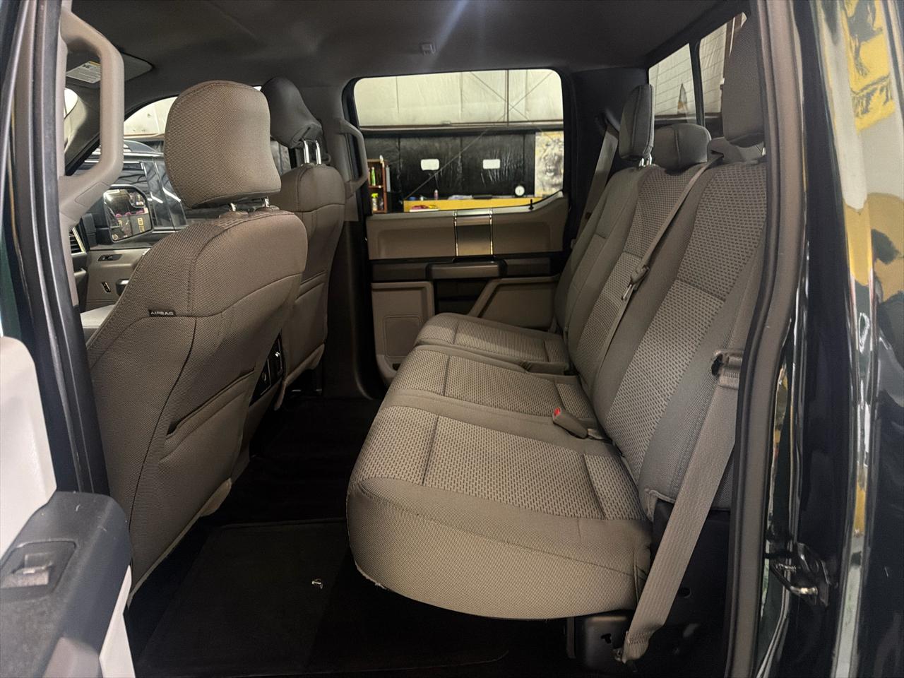 Ford F-150 4WD SuperCrew 139" XLT 2016