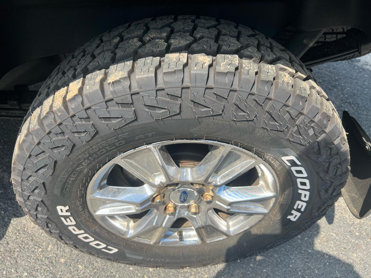 Ford F-150 4WD SuperCrew 139" XLT 2016