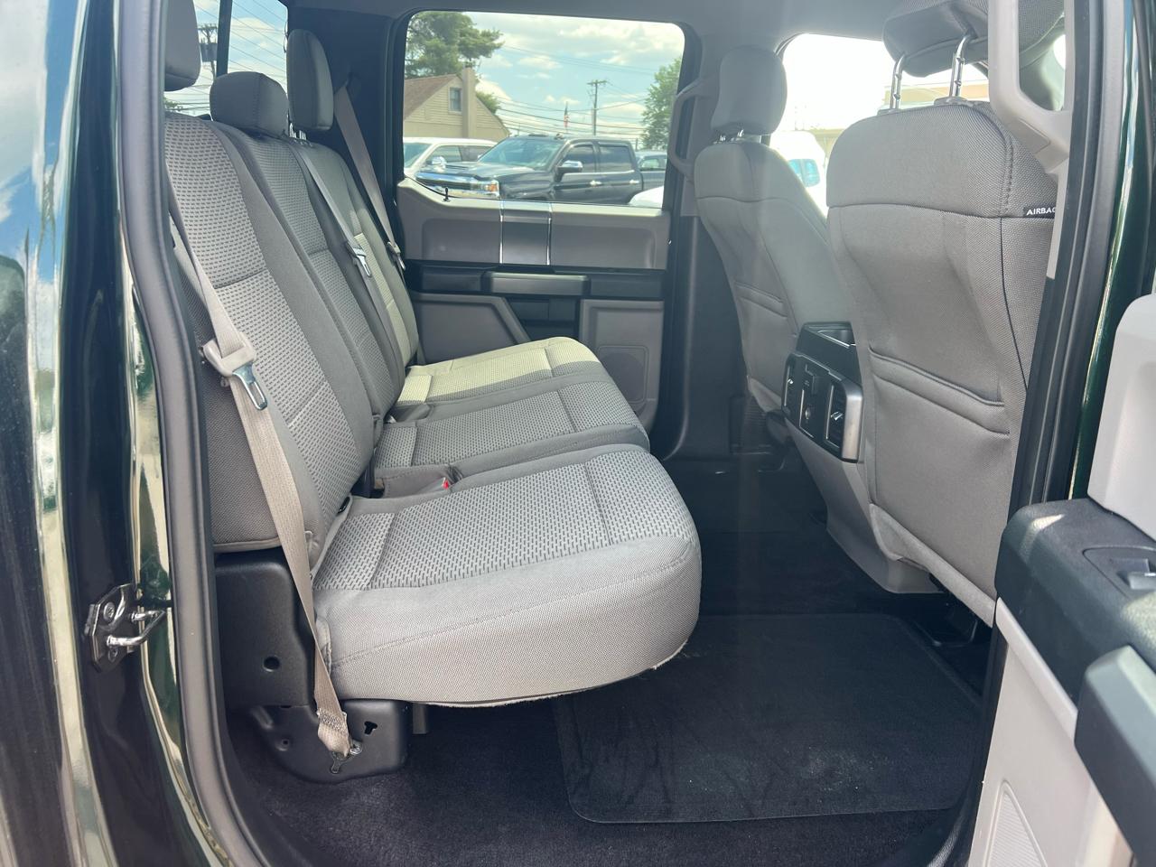 Ford F-150 4WD SuperCrew 139" XLT 2016
