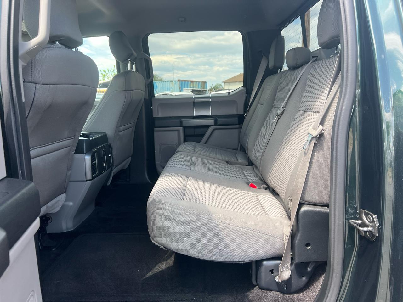 Ford F-150 4WD SuperCrew 139" XLT 2016