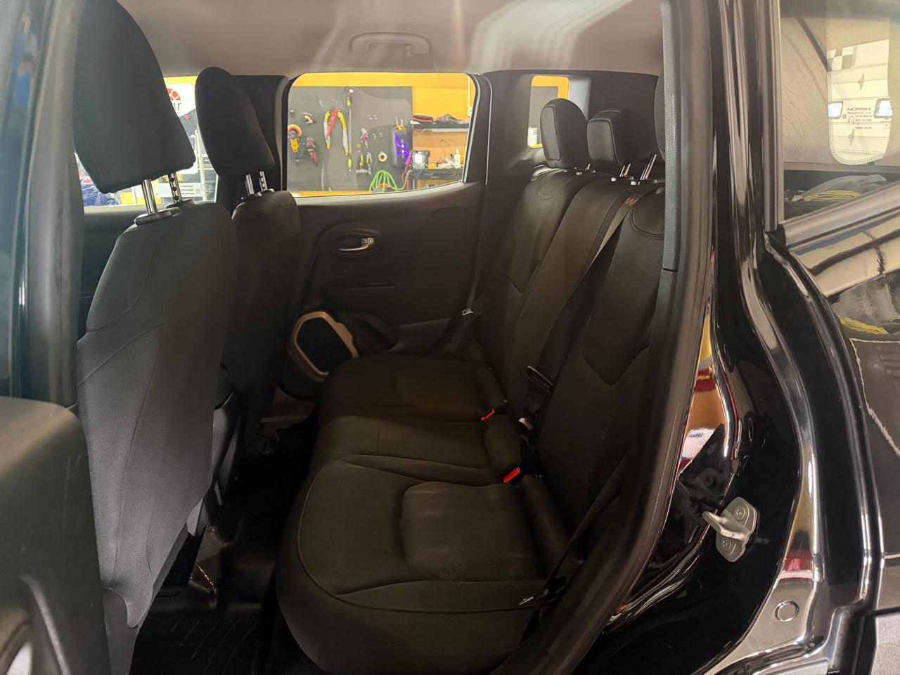 Jeep Renegade Sport FWD 2015