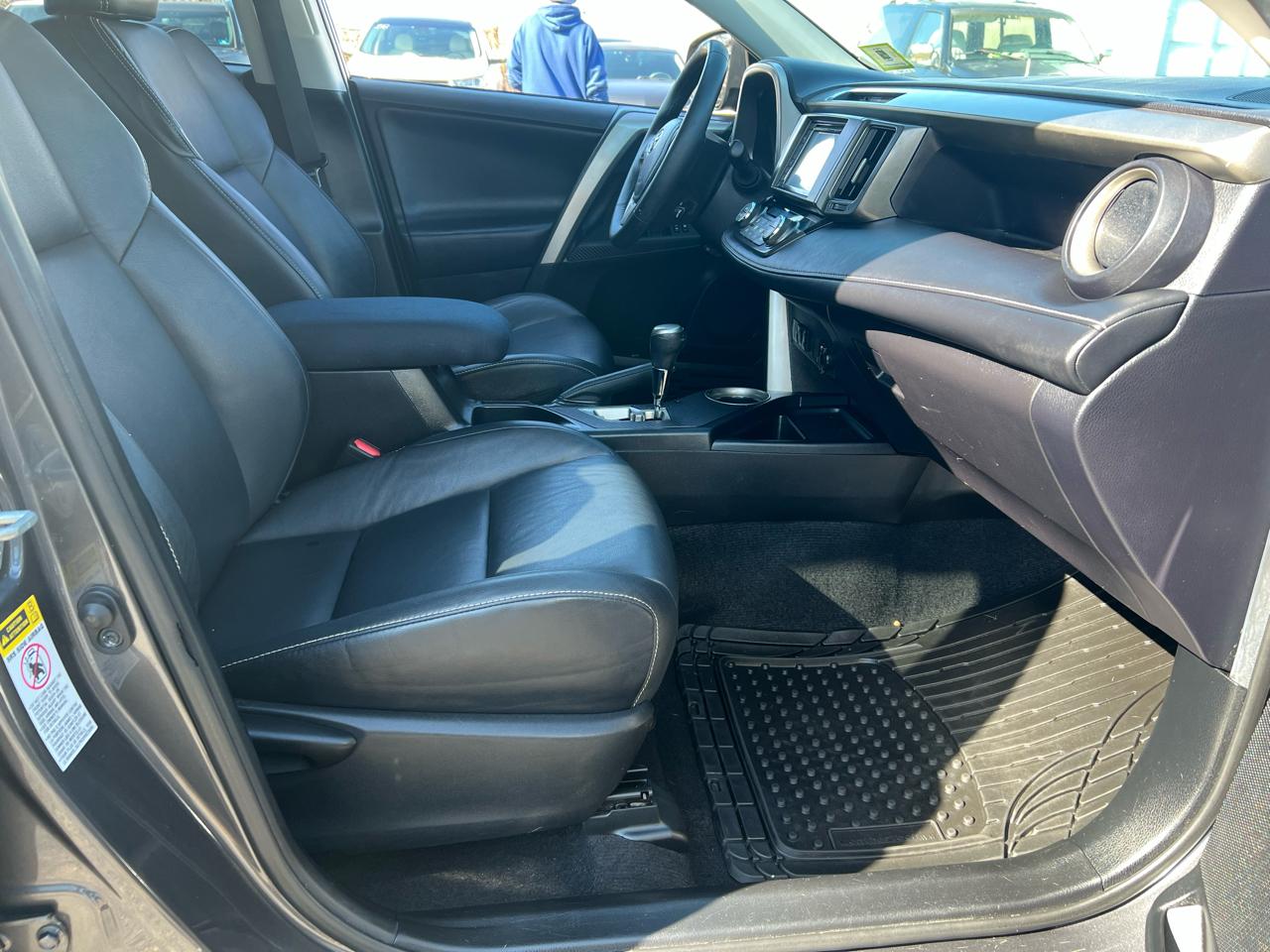 Toyota RAV4 Limited AWD 2015