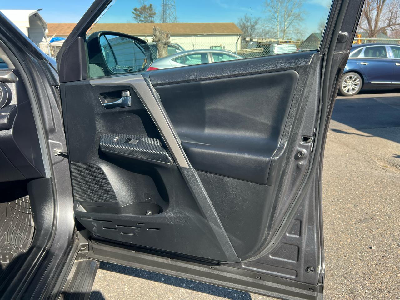 Toyota RAV4 Limited AWD 2015