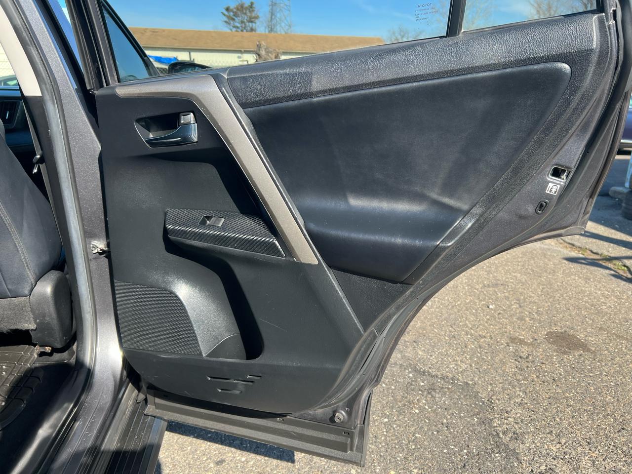 Toyota RAV4 Limited AWD 2015