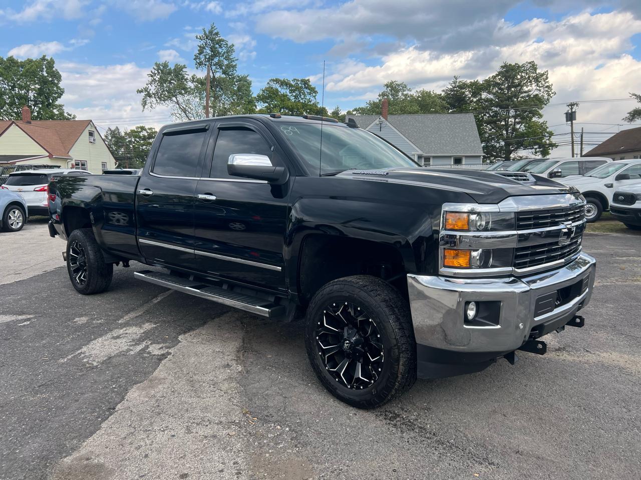 Chevrolet Silverado 2500HD 4WD Crew Cab 172" LTZ 2017