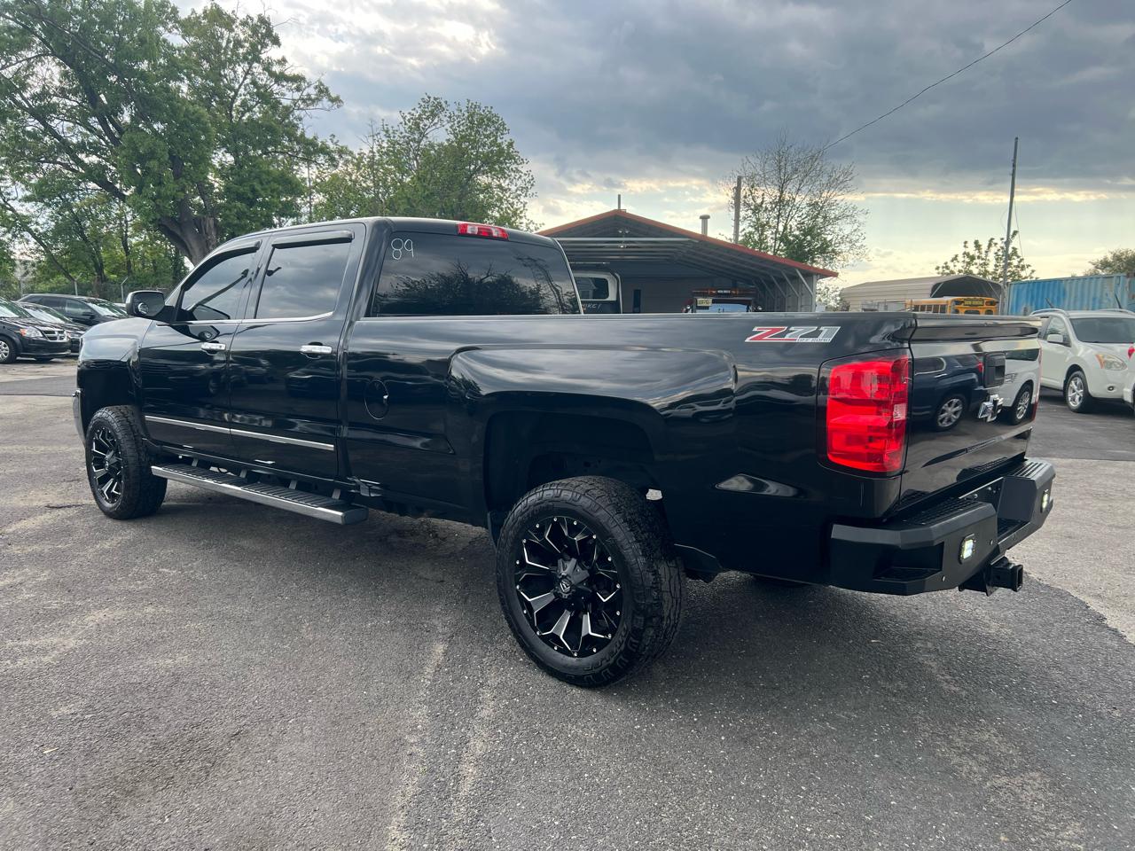 Chevrolet Silverado 2500HD 4WD Crew Cab 172" LTZ 2017