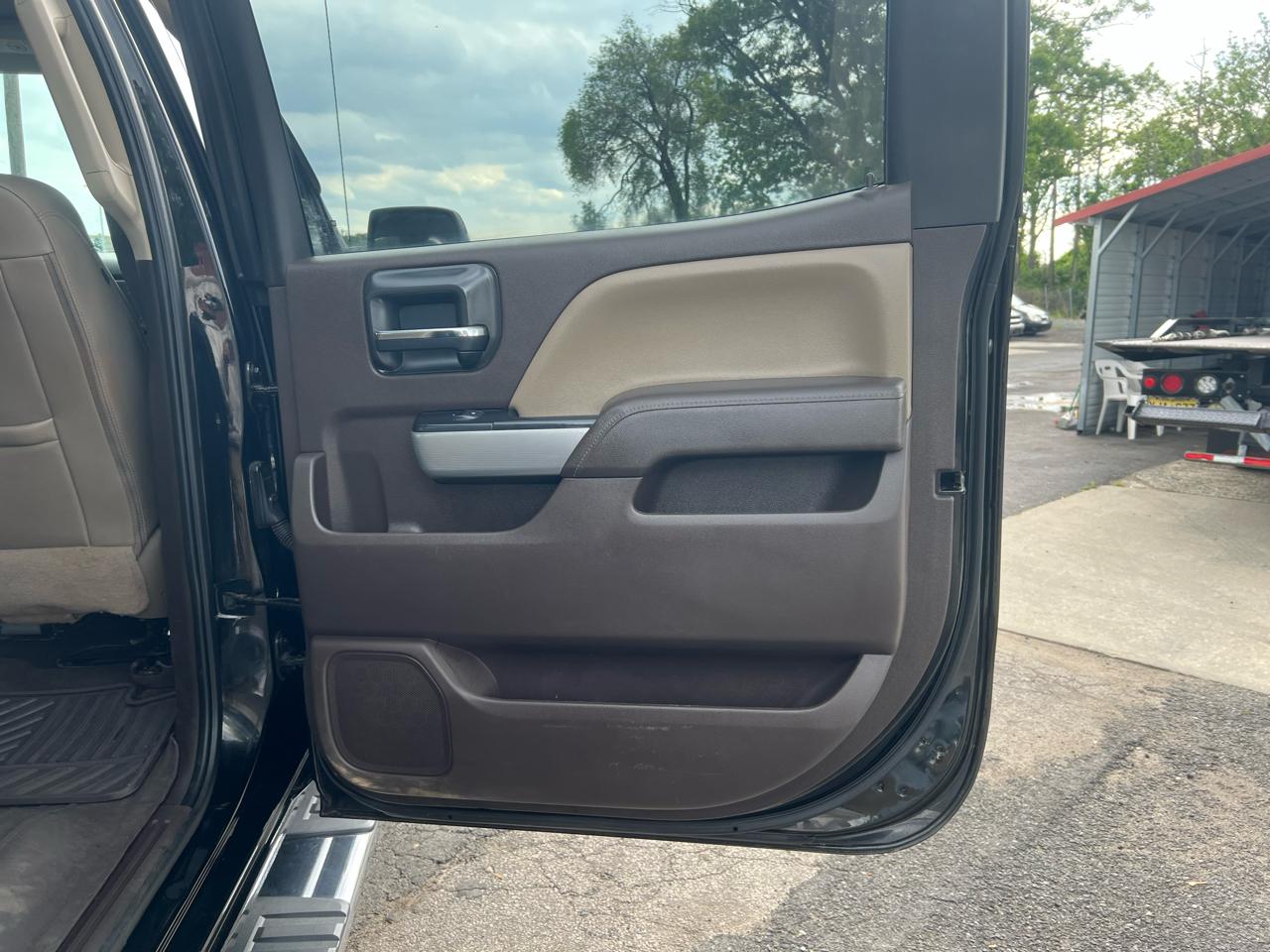 Chevrolet Silverado 2500HD 4WD Crew Cab 172" LTZ 2017