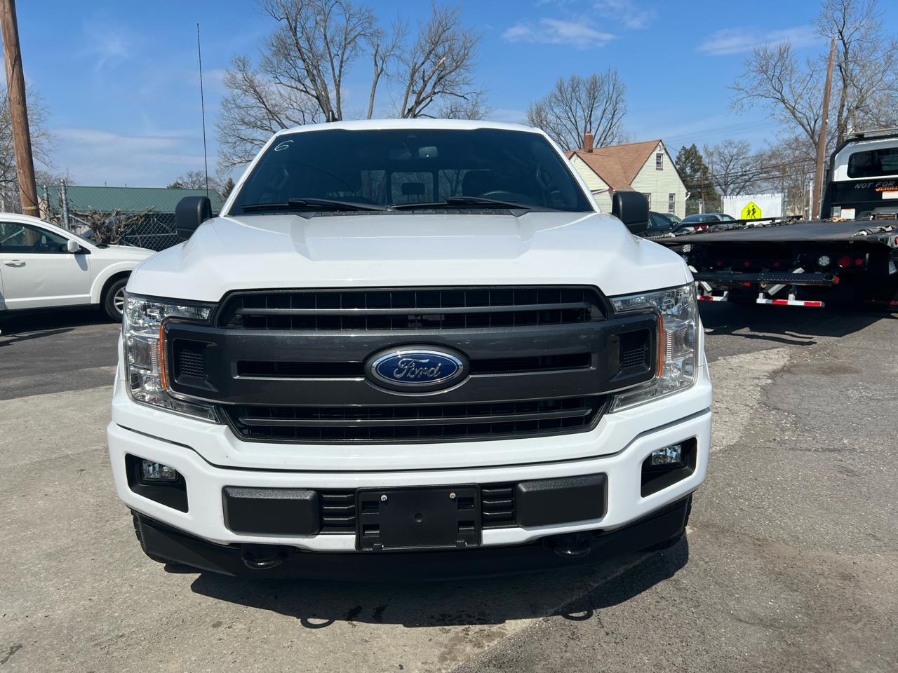 Ford F-150 4WD SuperCrew 139" XLT 2019