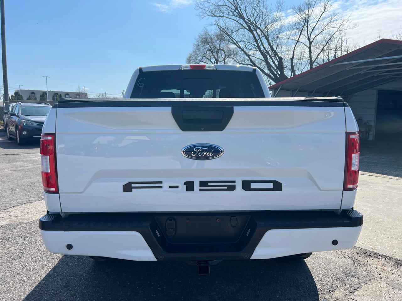 Ford F-150 4WD SuperCrew 139" XLT 2019