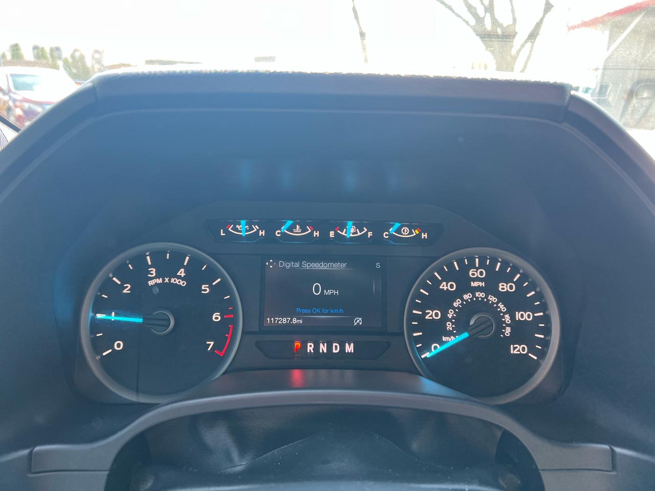 Ford F-150 4WD SuperCrew 139" XLT 2019