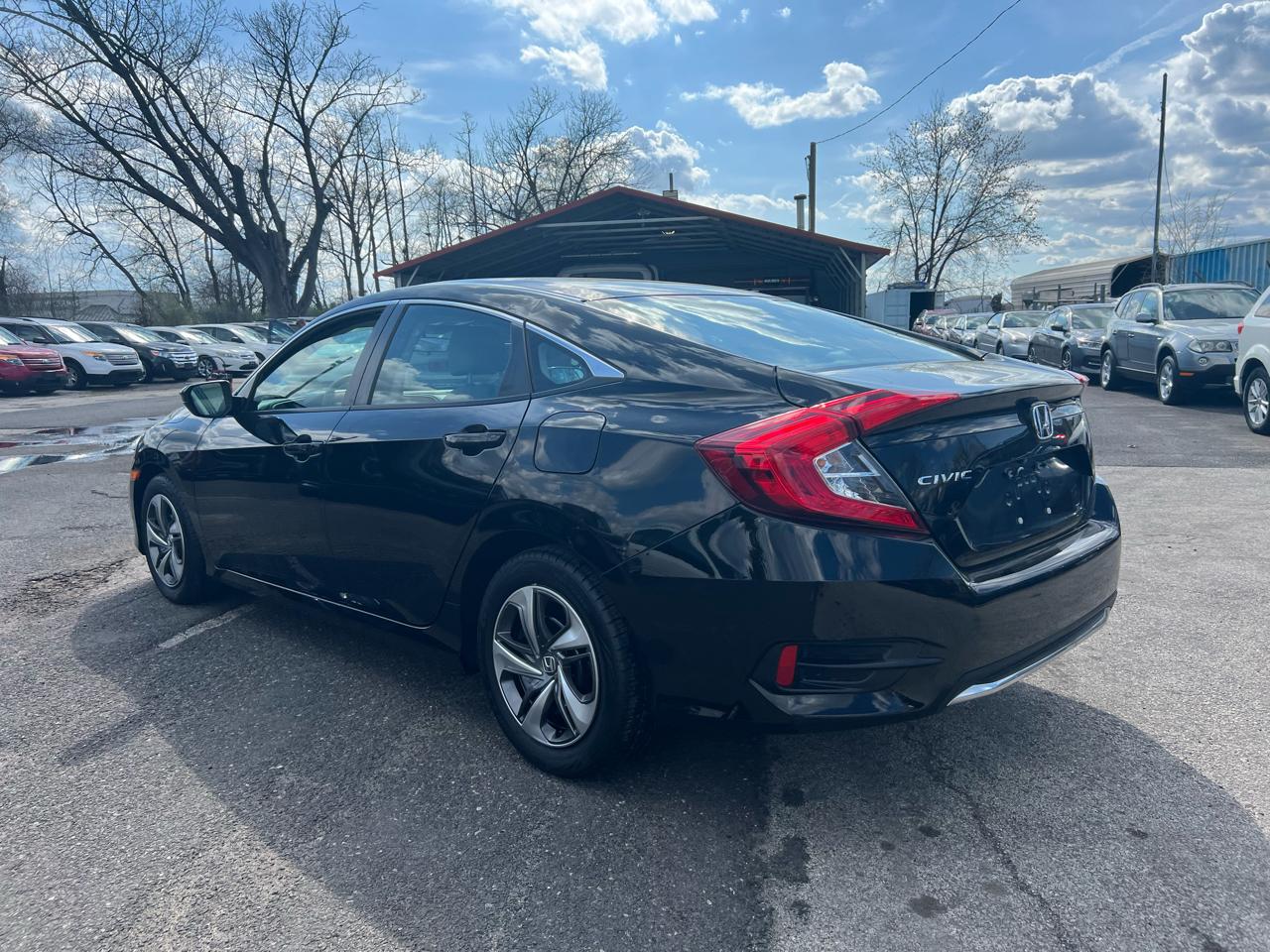 Honda Civic 4dr Sdn LX Auto 2019