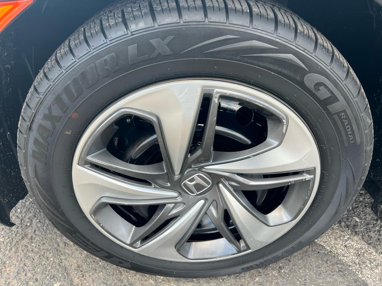 Honda Civic 4dr Sdn LX Auto 2019